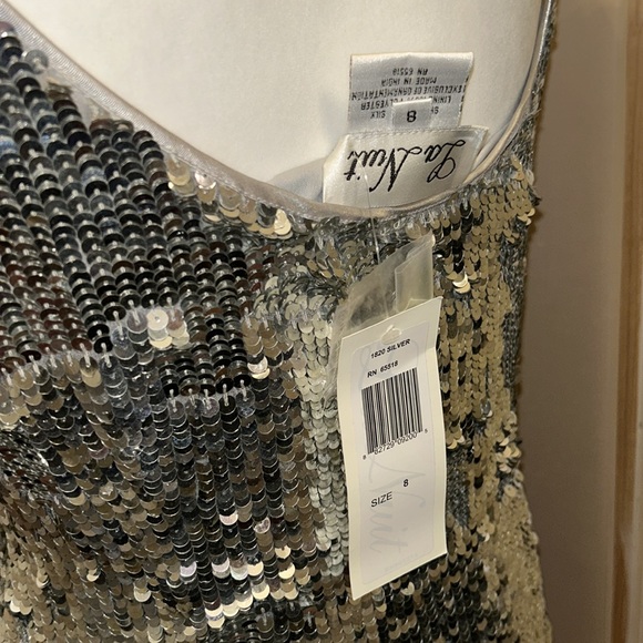 VINTAGE 70s sequin tank NWTs fits Sz  4 to 6 - Picture 4 of 6